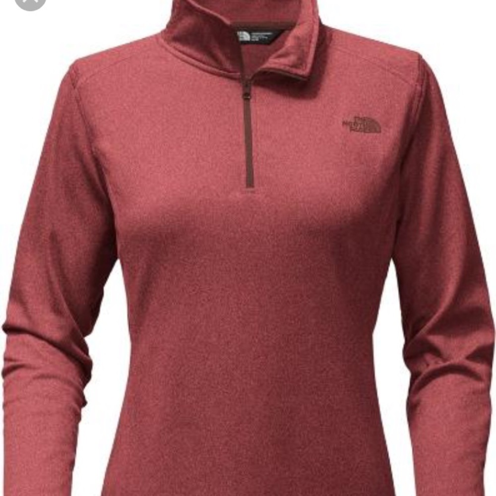 Fleece north face pullover (half zip) maroon color
